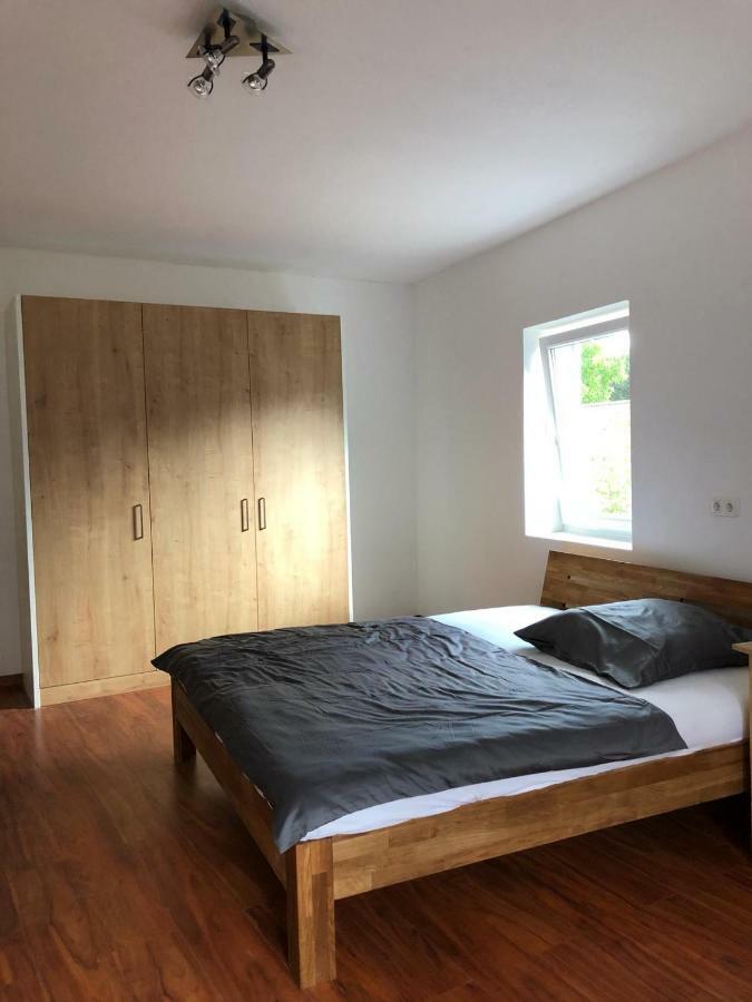 Apartment Im Zentrum Von Маркт-Индерсдорф Экстерьер фото